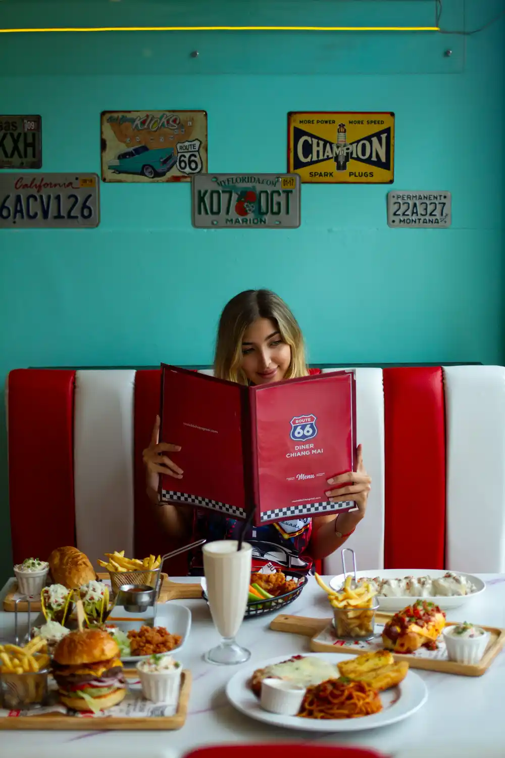 Facetune_27-07-2025-18-56-53Route 66 Diner